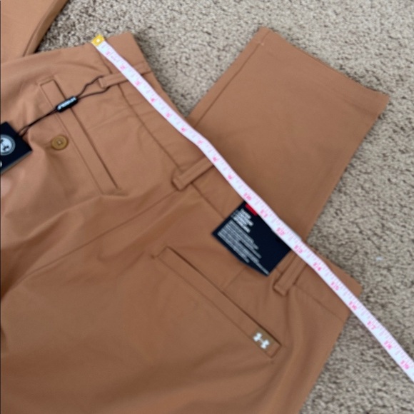 NWT Under Armour Iso Chill Heat Gear Taper Golf Pants Chinos Tan/Brown - Picture 6 of 7